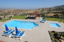 Anthy Villa in Polis